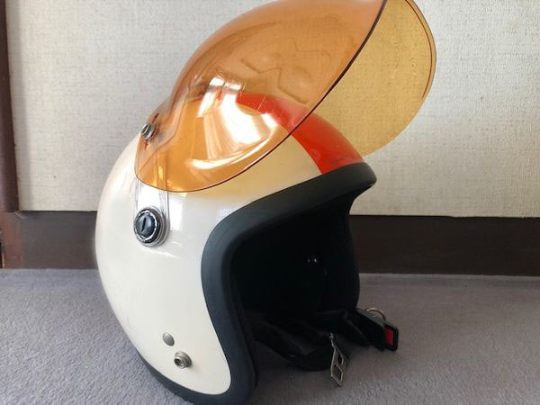 スーパーカブに似合うおしゃれなヘルメットのおすすめはこちら ザ スーパーカブ110ブログ